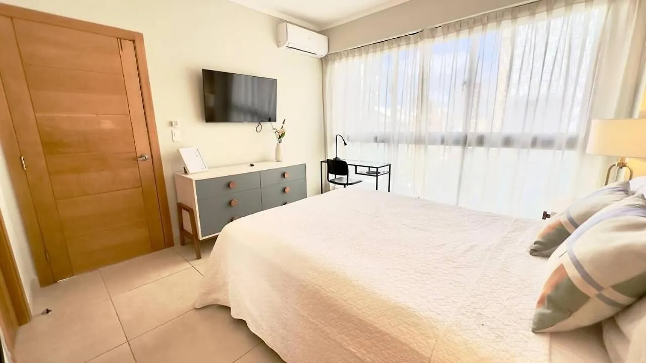Bello Apartamento En Evaristo Morales, 1 Br 산토도밍고