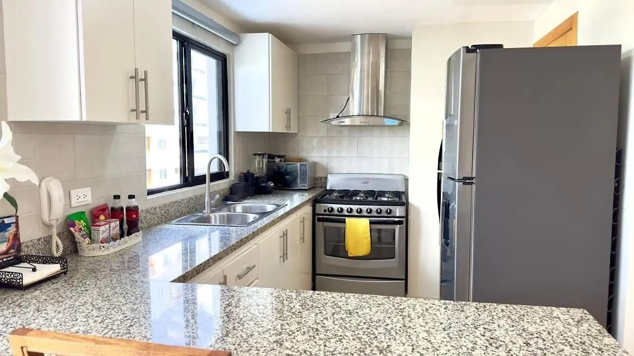 Bello Apartamento En Evaristo Morales, 1 Br 산토도밍고 도미니카 공화국